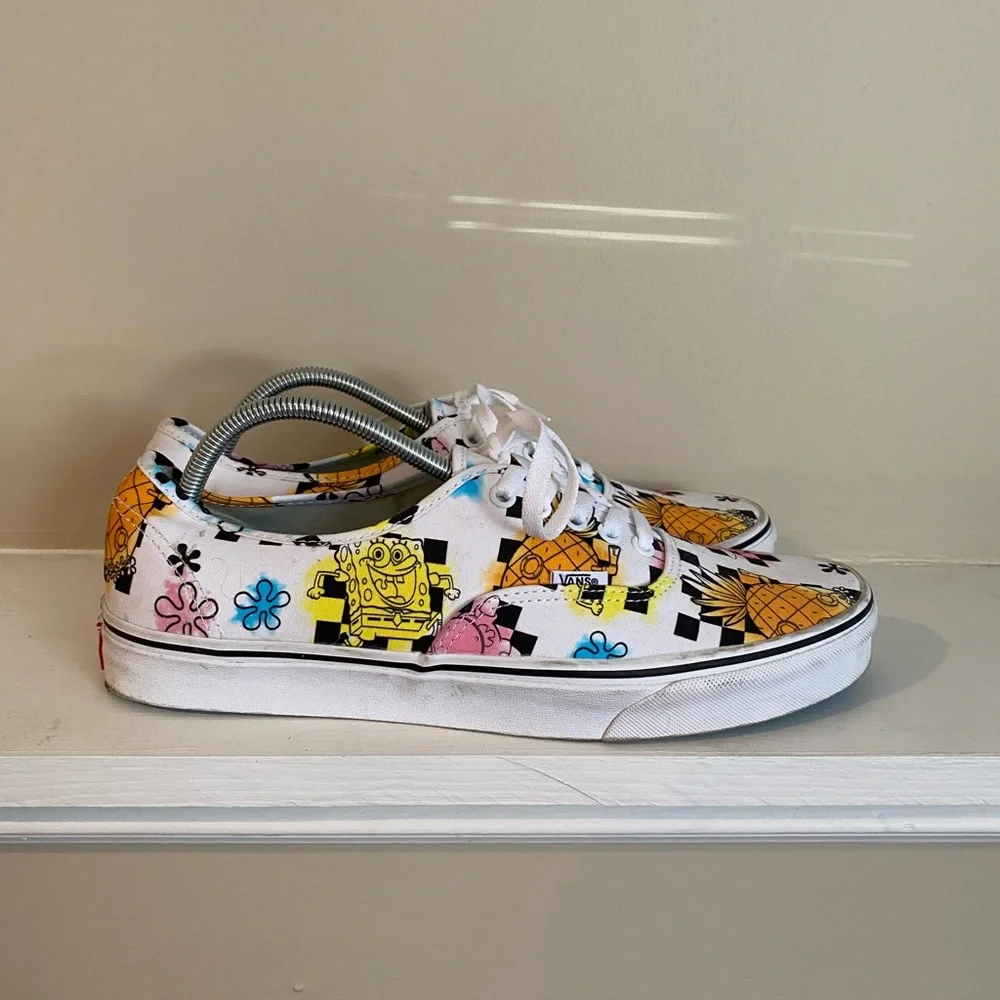 Vans SpongeBob Squarepants Authentic Size 12 Airbrush 2021 - Picture 2 of 7
